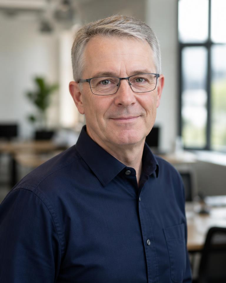 Simon Thompson, Property Sales Progressor at House Buying Experts